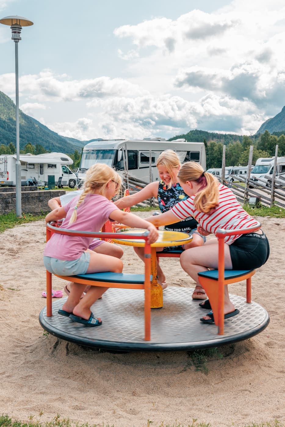 Gol Hallingdal, snurr på lekeplass