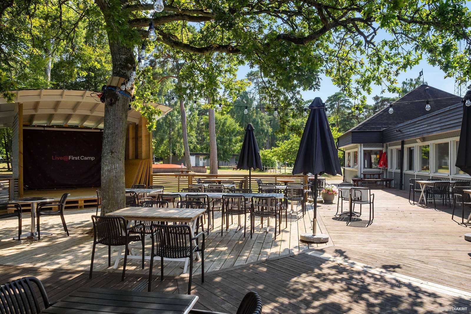 Restaurang med uteservering på First Camp Torekov - Båstad