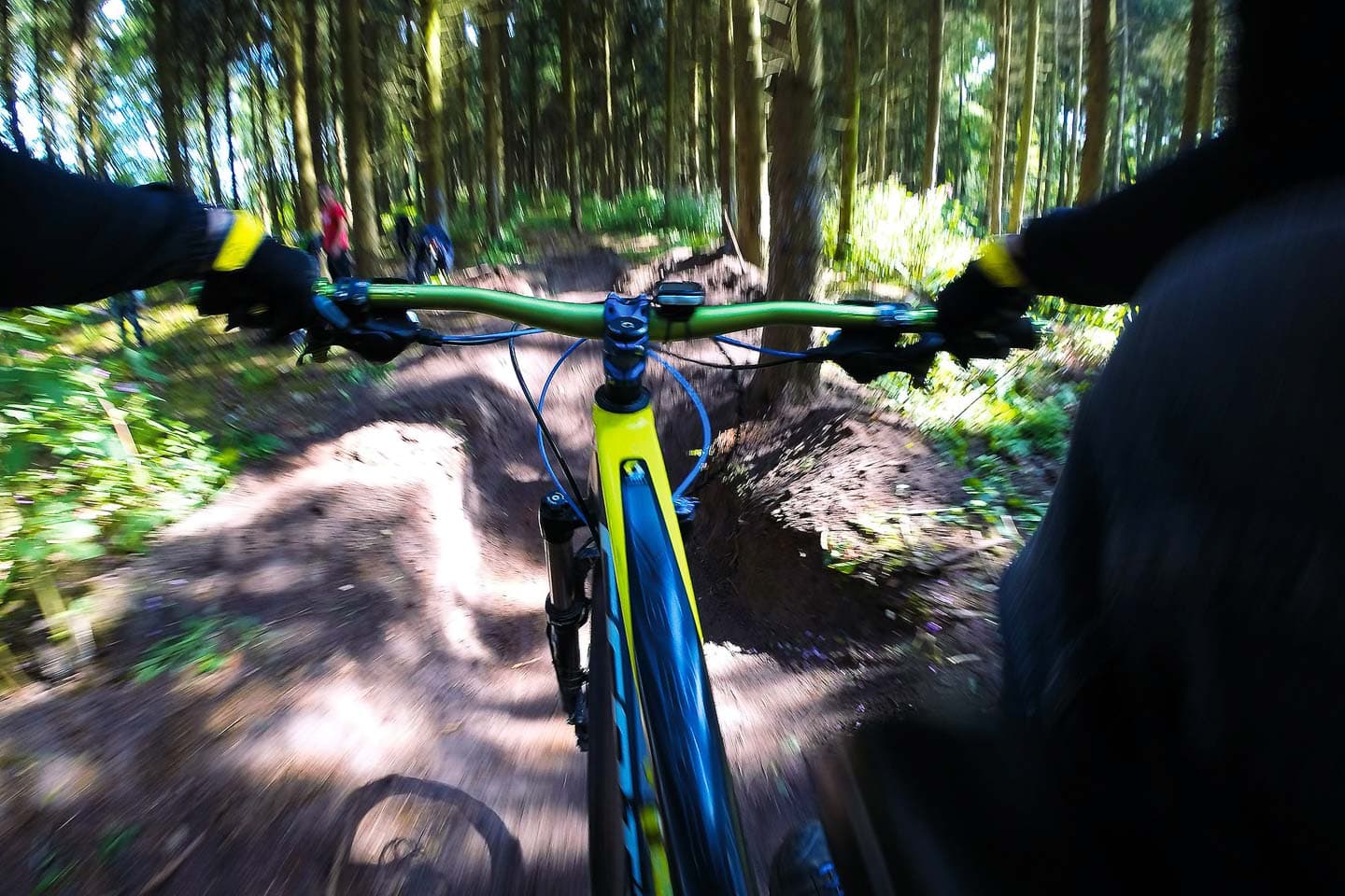 Mountainbike nær First Camp Hagön i Halmstad