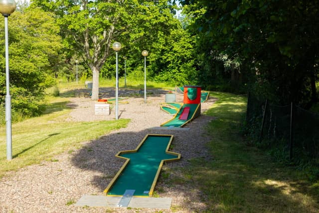 Minigolf på First Camp Glyttinge - Linköping