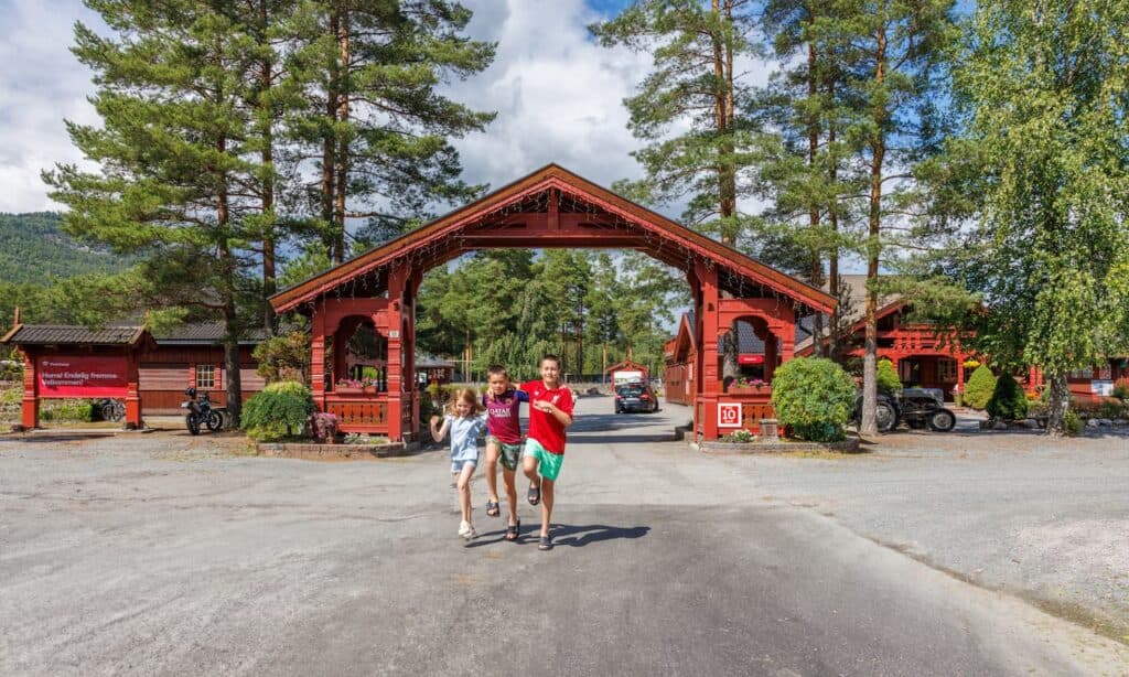 Inngangsportal i tradisjonell Telemarksstil Bo Telemark