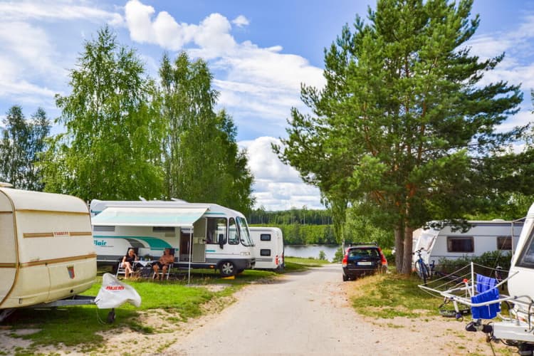 Området en sommardag på First Camp Sommarvik - Årjäng