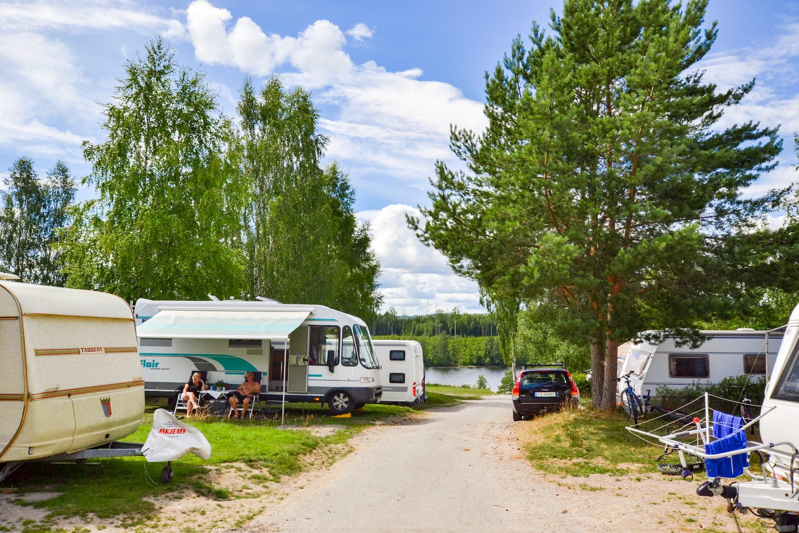 Området en sommardag på First Camp Sommarvik - Årjäng