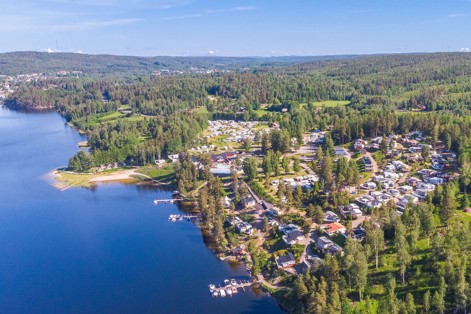 First Camp Sommarvik – Årjäng, en camping för hela familjen i Värmland. Camping som har öppet året runt.
