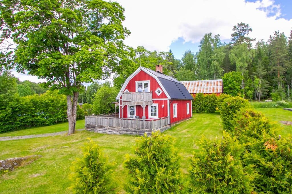 Exteriör för stugan Syrenen på Haganäset.