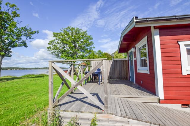 Exteriör för Båthus - en stuga på Herrgårdsliv i Värmland.