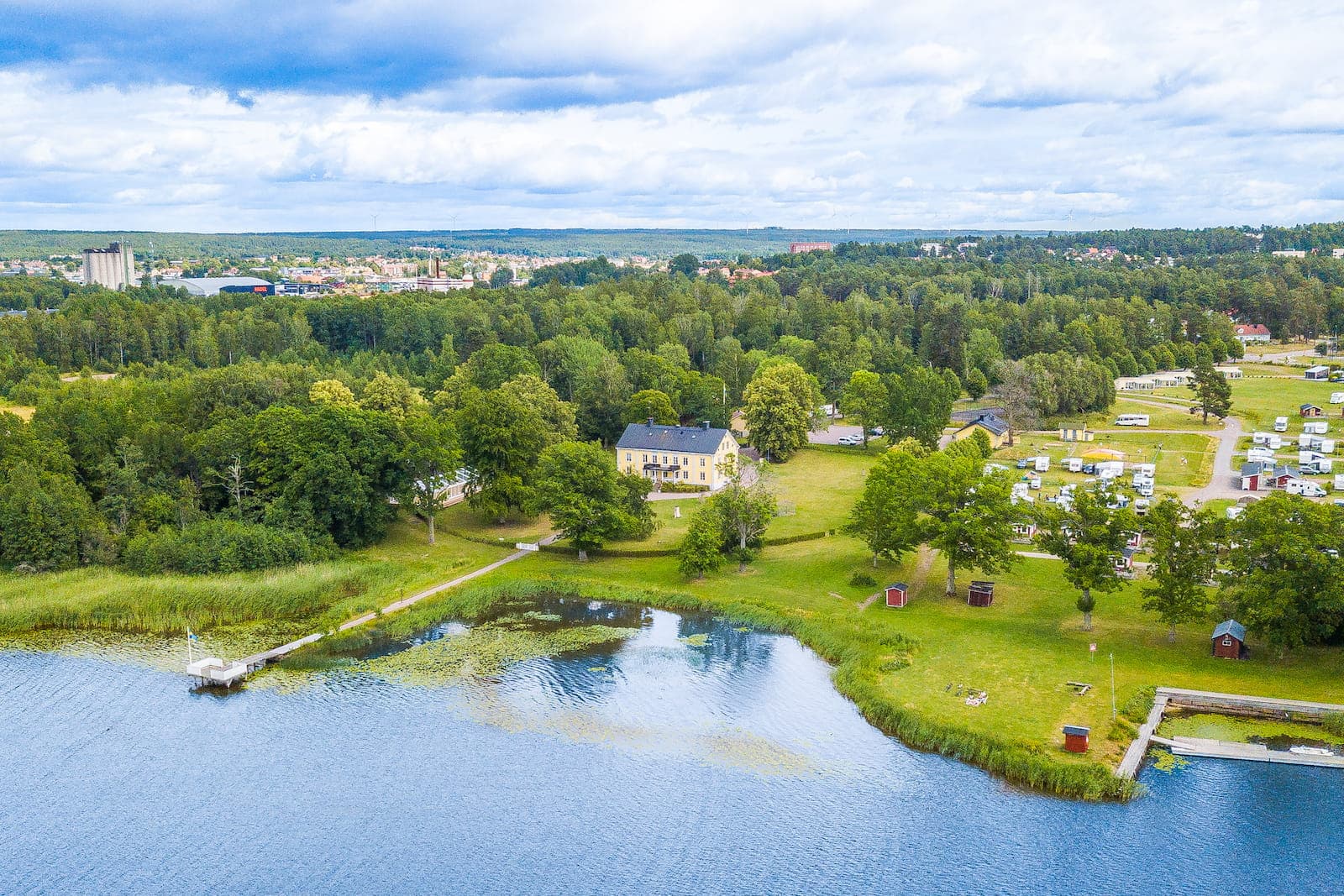 First Camp Herrgårdsliv - Kristinehamn med närhet till kultur, småstadscharm och Vänerns vatten.
