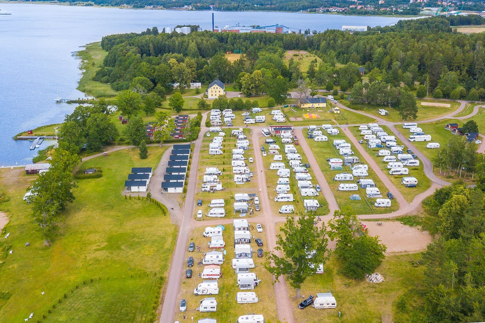 Campingtomter på First Camp Herrgårdsliv - Kristinehamn