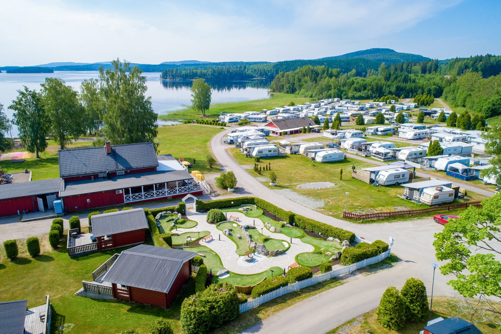Minigolfområdet vid campingen Haganäset i Charlottenberg.
